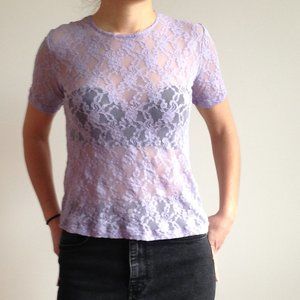 Hanna - Lavender Mesh Flower Details T-Shirt